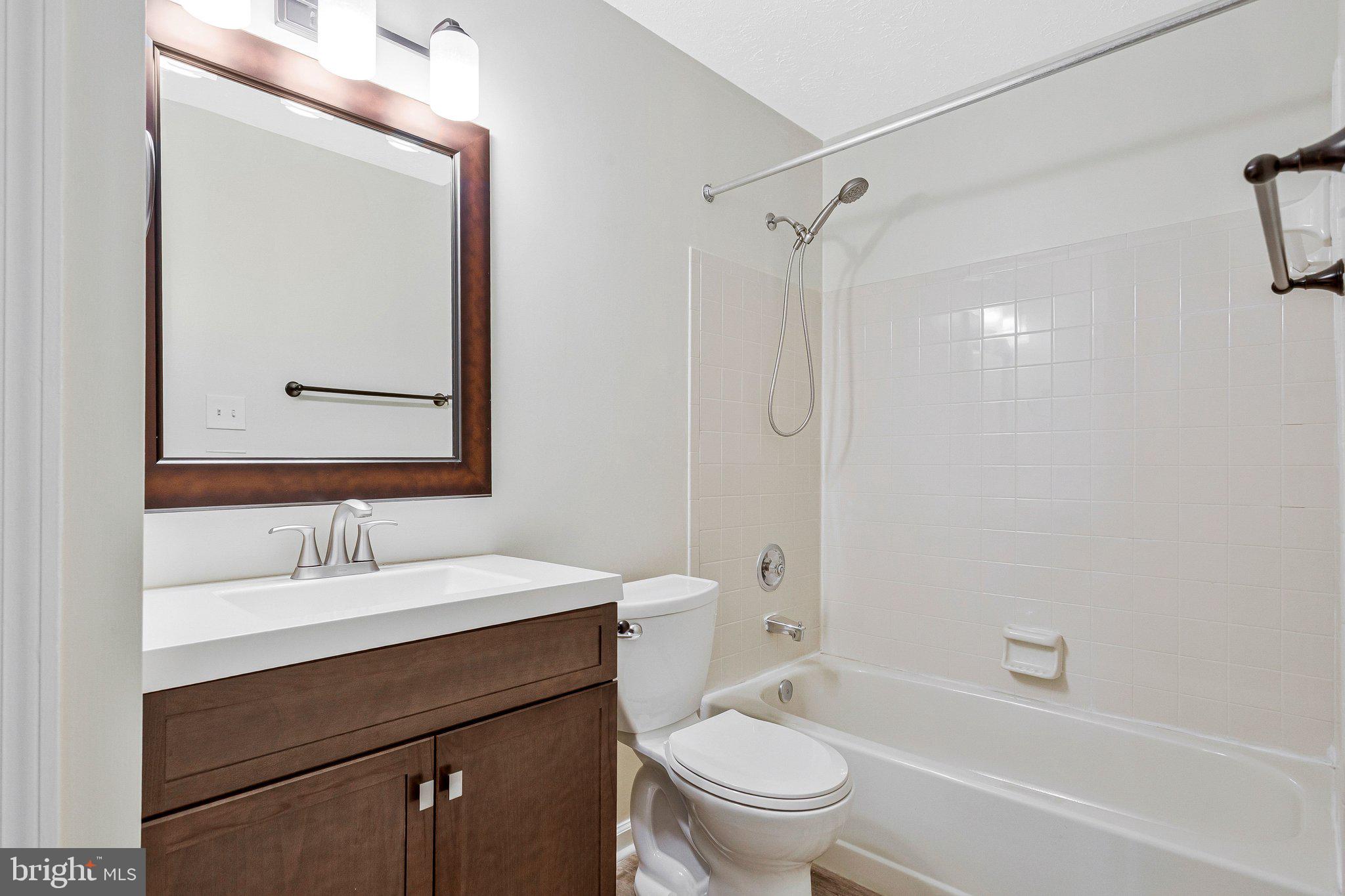 ROCKBURN COMMONS II - Residential