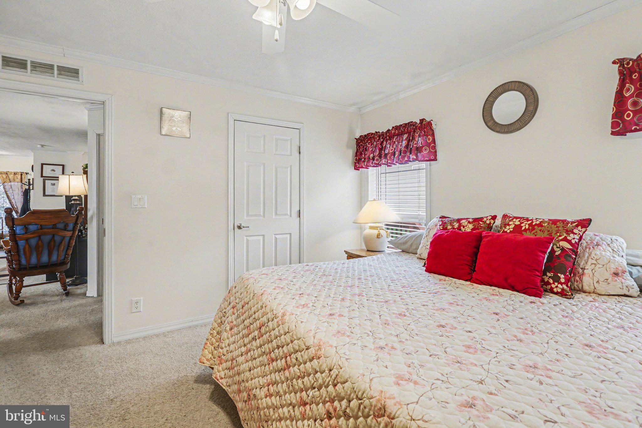 PINE RIDGE MHP - Residential