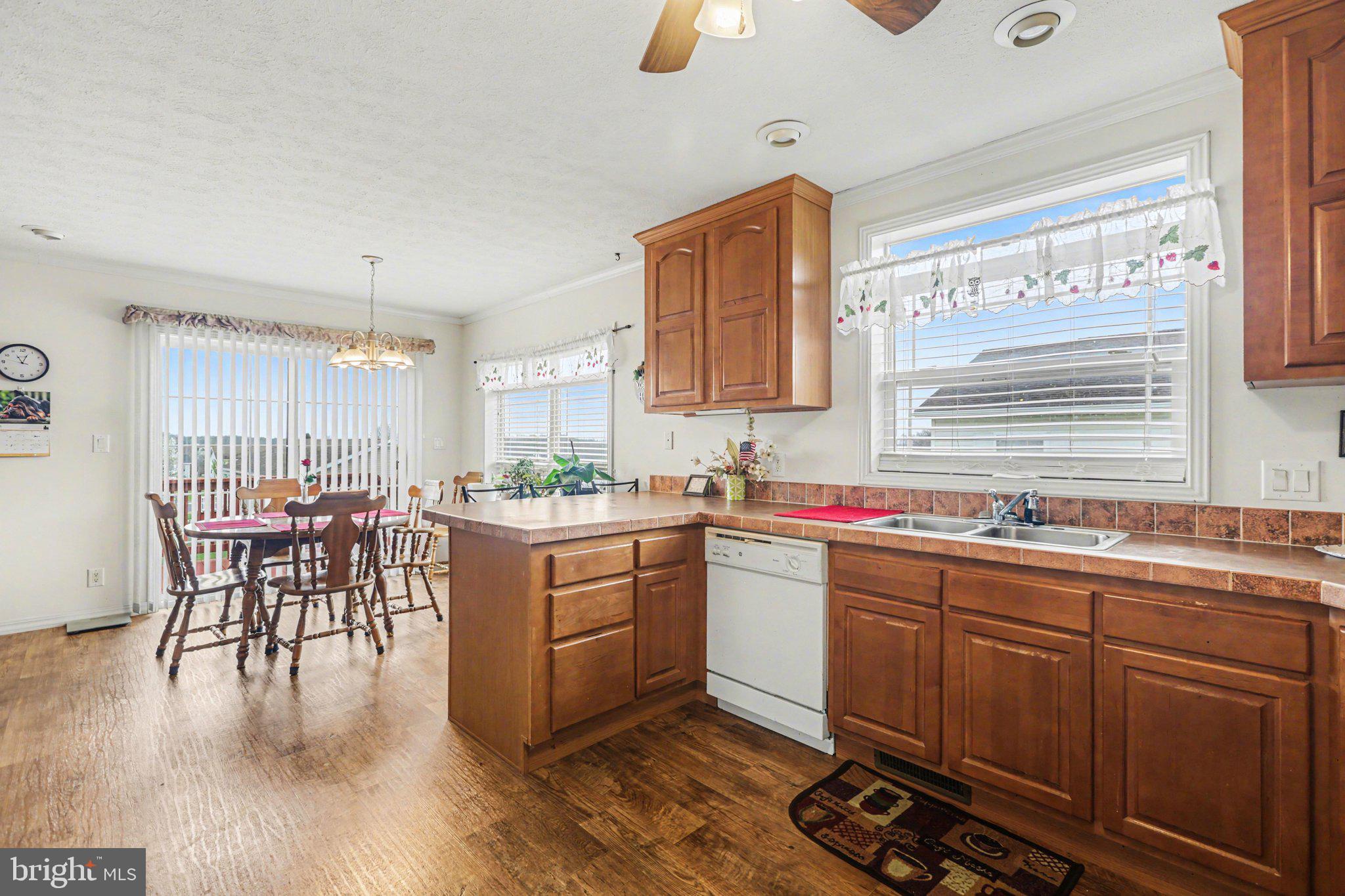 PINE RIDGE MHP - Residential