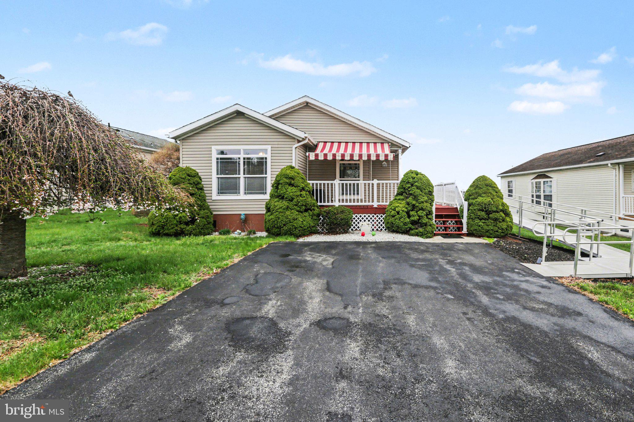 PINE RIDGE MHP - Residential