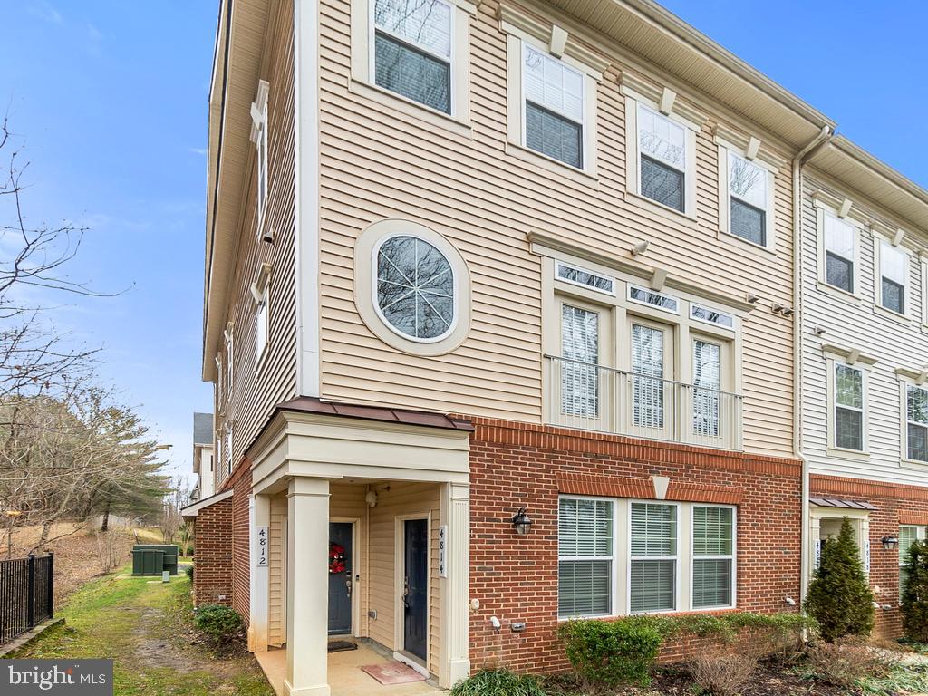 DANE RIDGE CONDO - Residential Lease