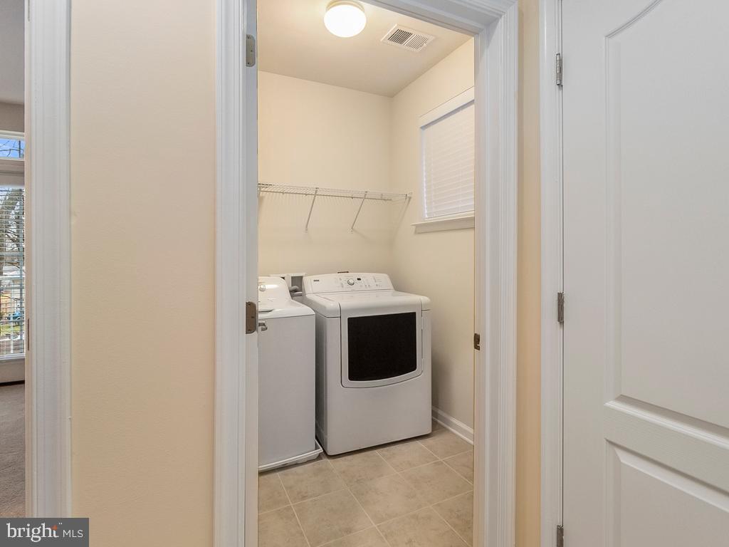 DANE RIDGE CONDO - Residential Lease