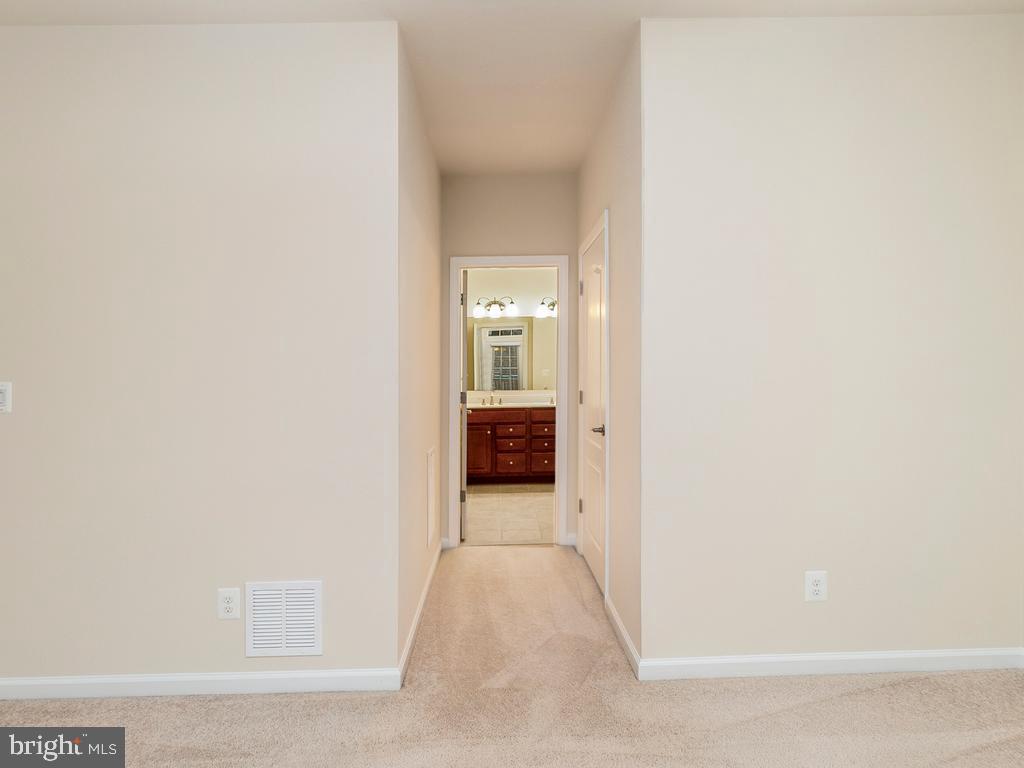 DANE RIDGE CONDO - Residential Lease