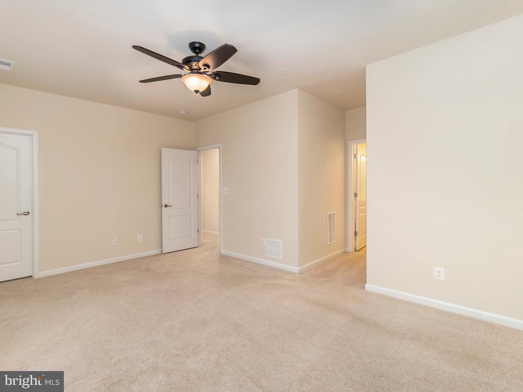 DANE RIDGE CONDO - Residential Lease