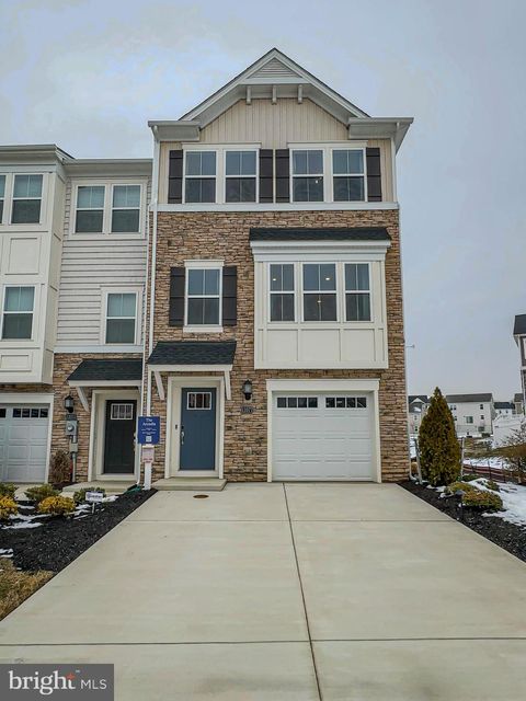 Townhouse For Sale - 10522 Cobbler Place<br/> WHITE PLAINS, MD 20695