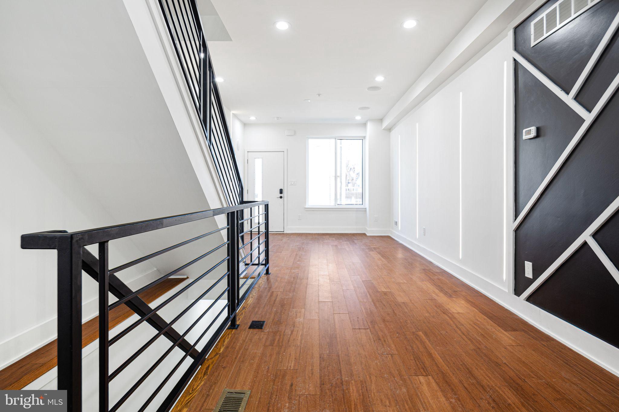 2650 EARP STREET