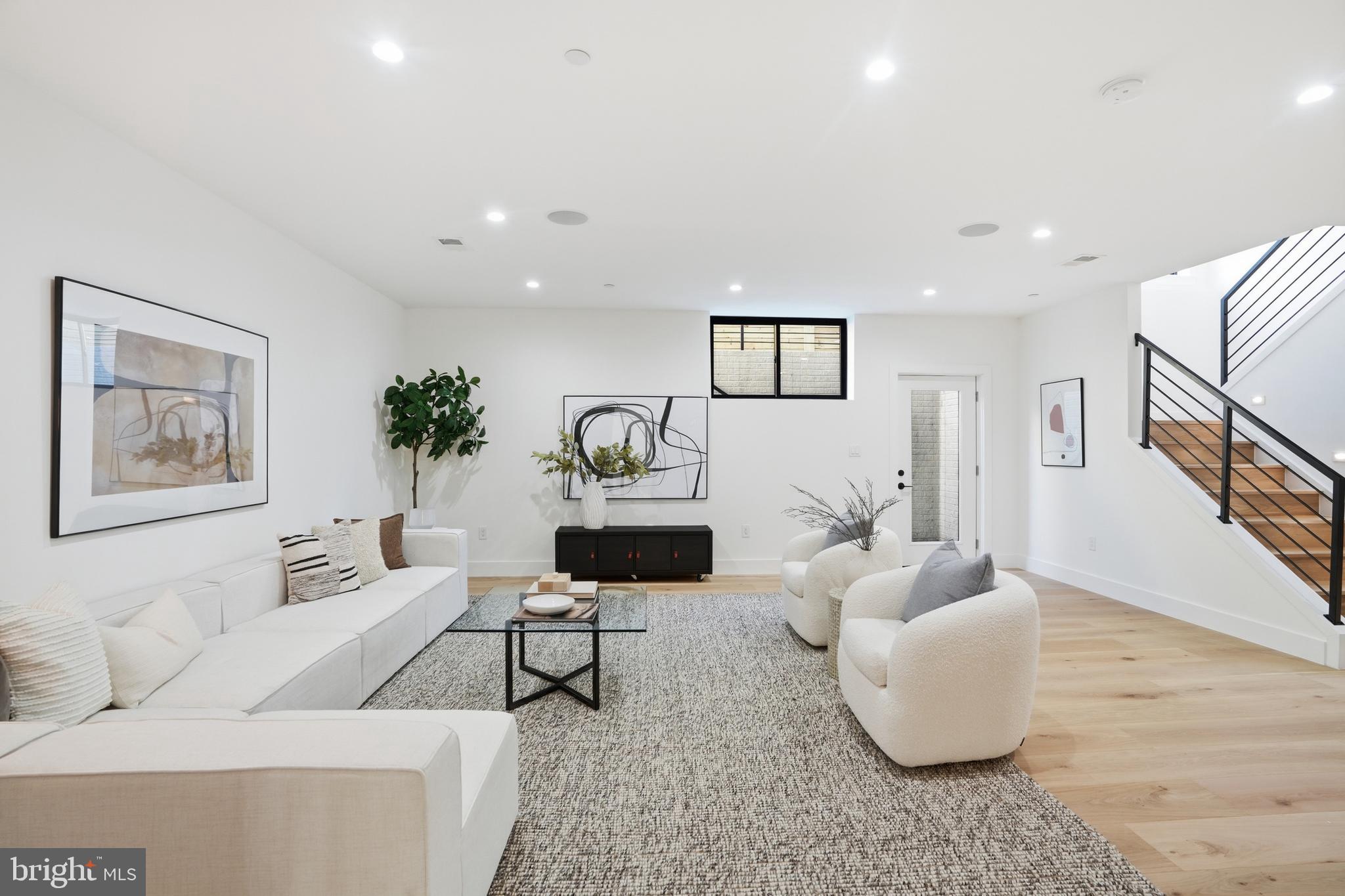 CHEVY CHASE VIEW - Residential