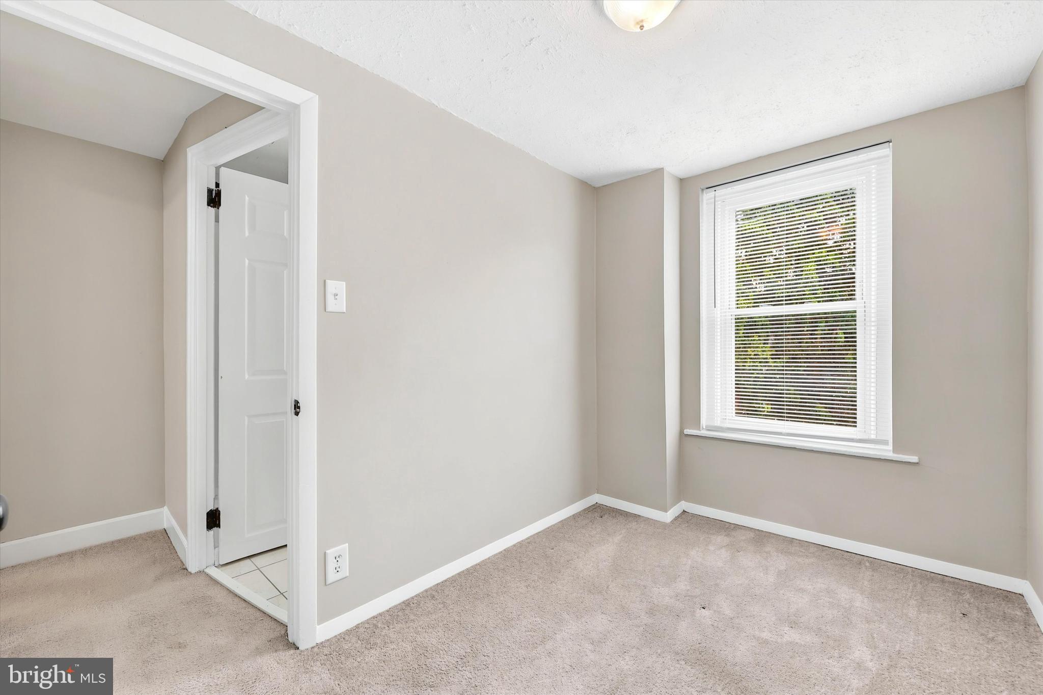 CONSHOHOCKEN - Residential