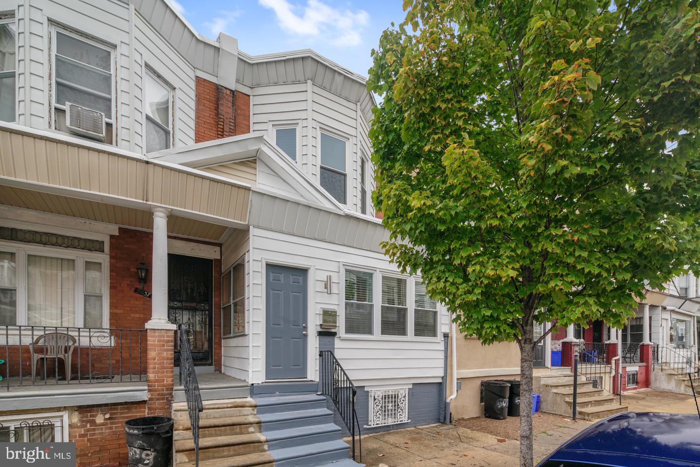 WALNUT HILL - Residential