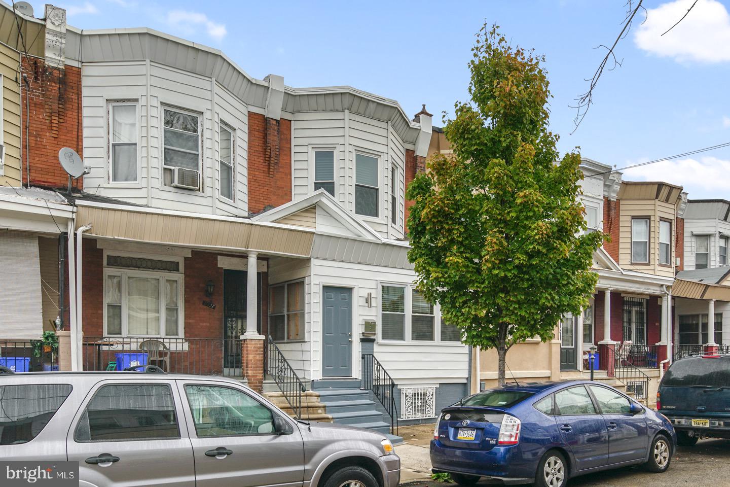 WALNUT HILL - Residential