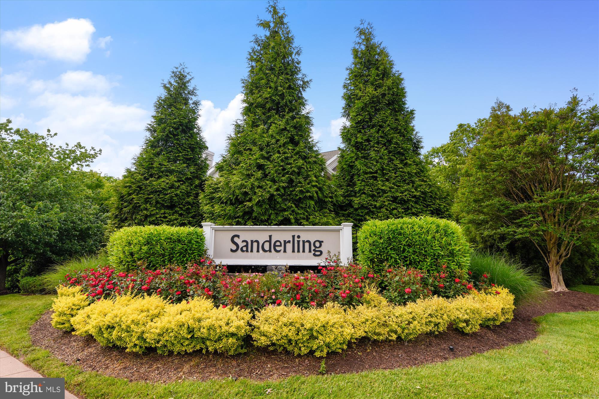SANDERLING CONDO - Residential