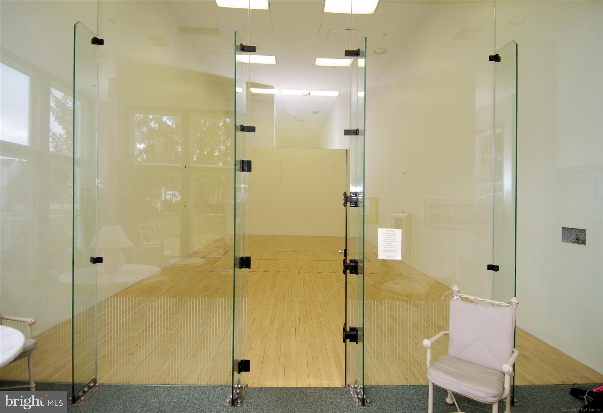 SANDERLING CONDO - Residential