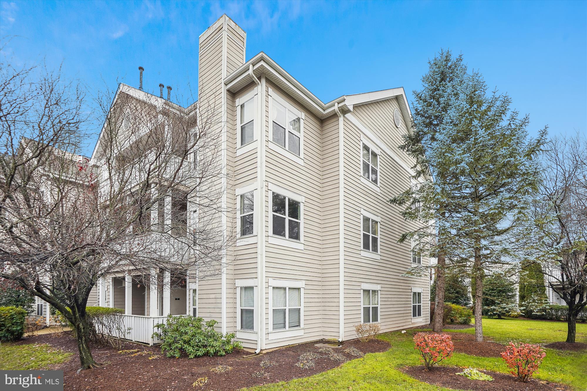 SANDERLING CONDO - Residential