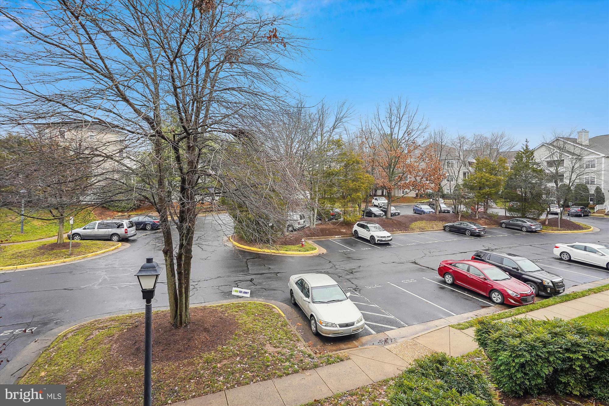 SANDERLING CONDO - Residential