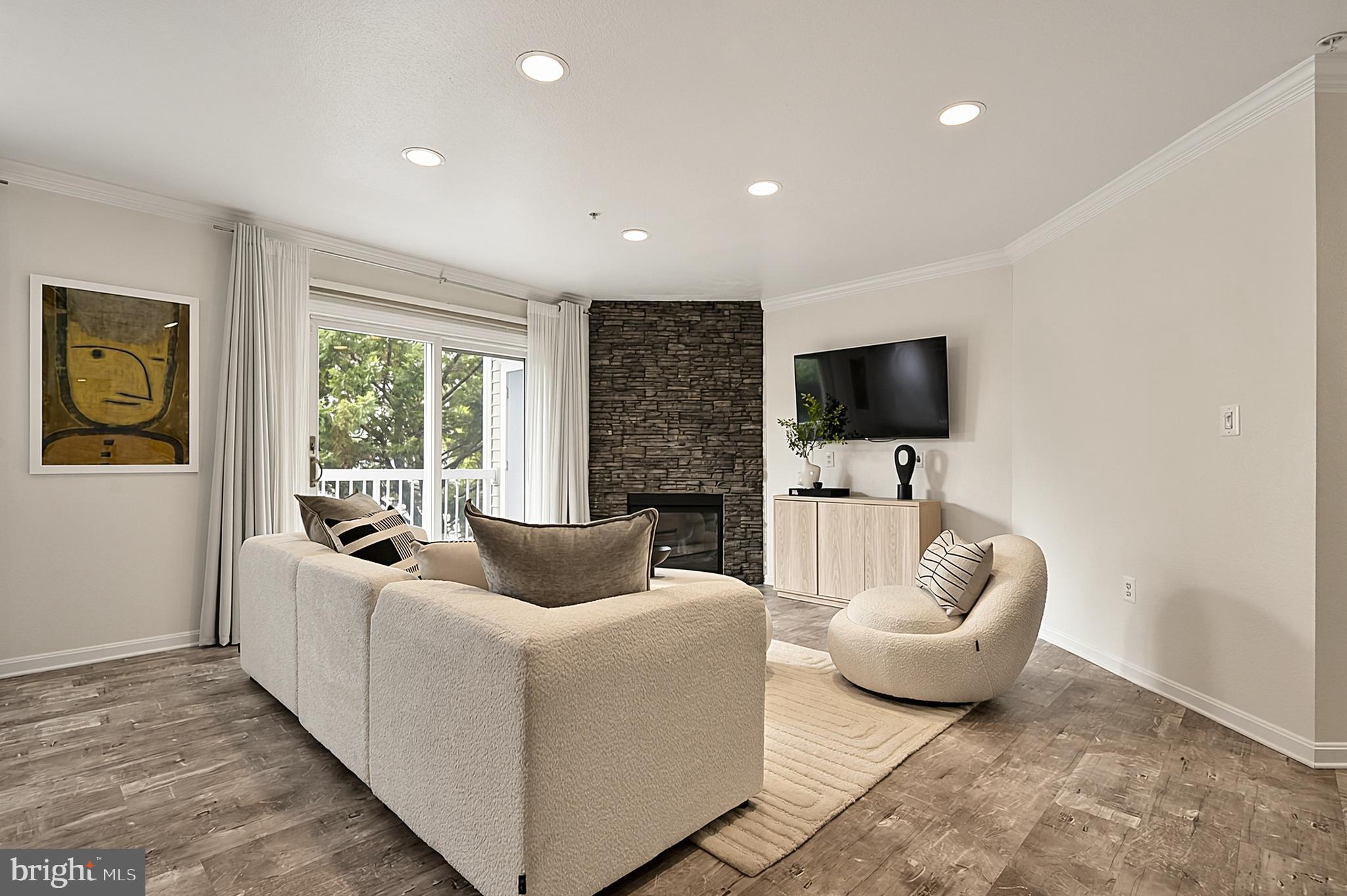 12849 FAIR BRIAR LANE