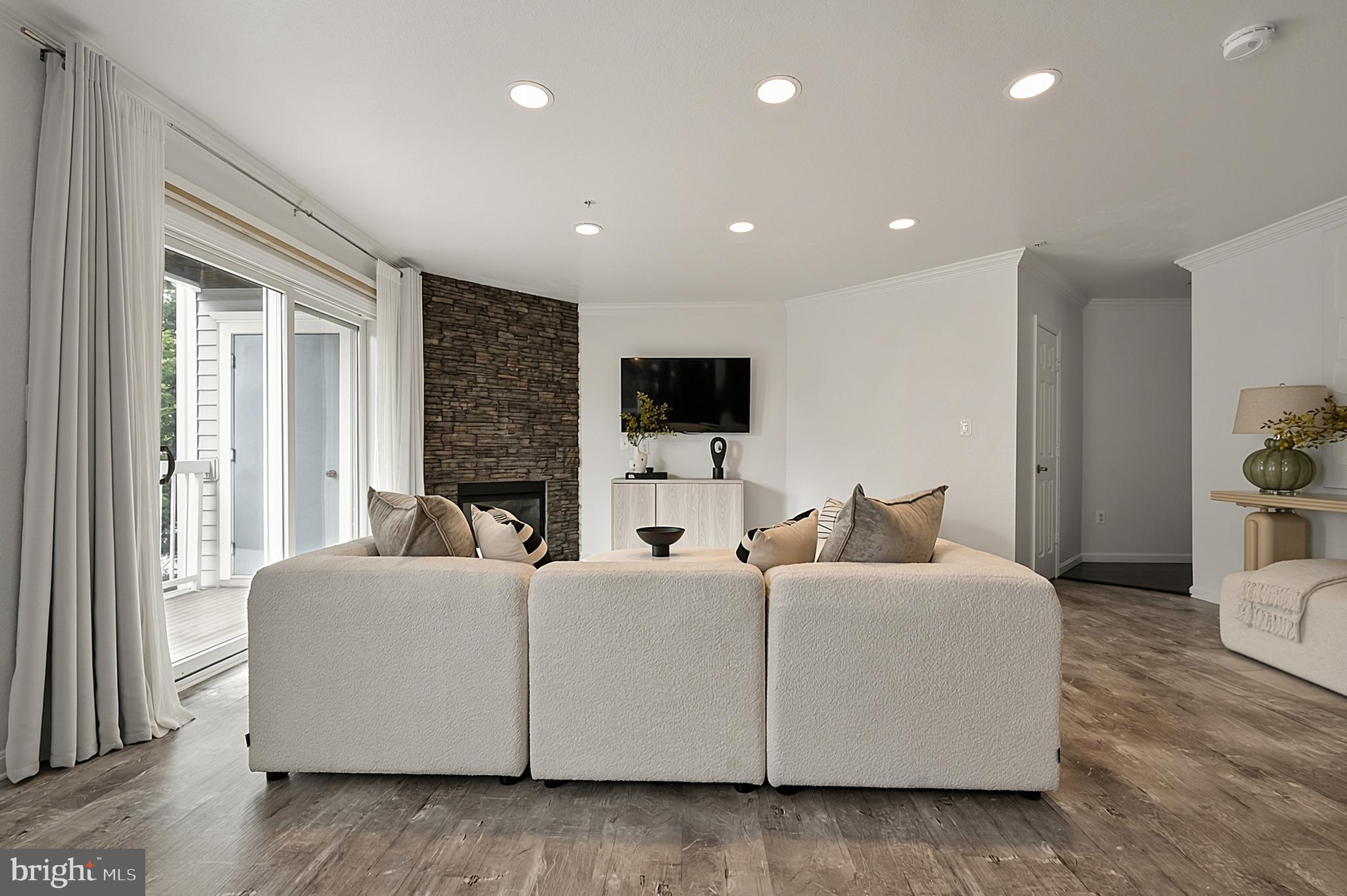 12849 FAIR BRIAR LANE