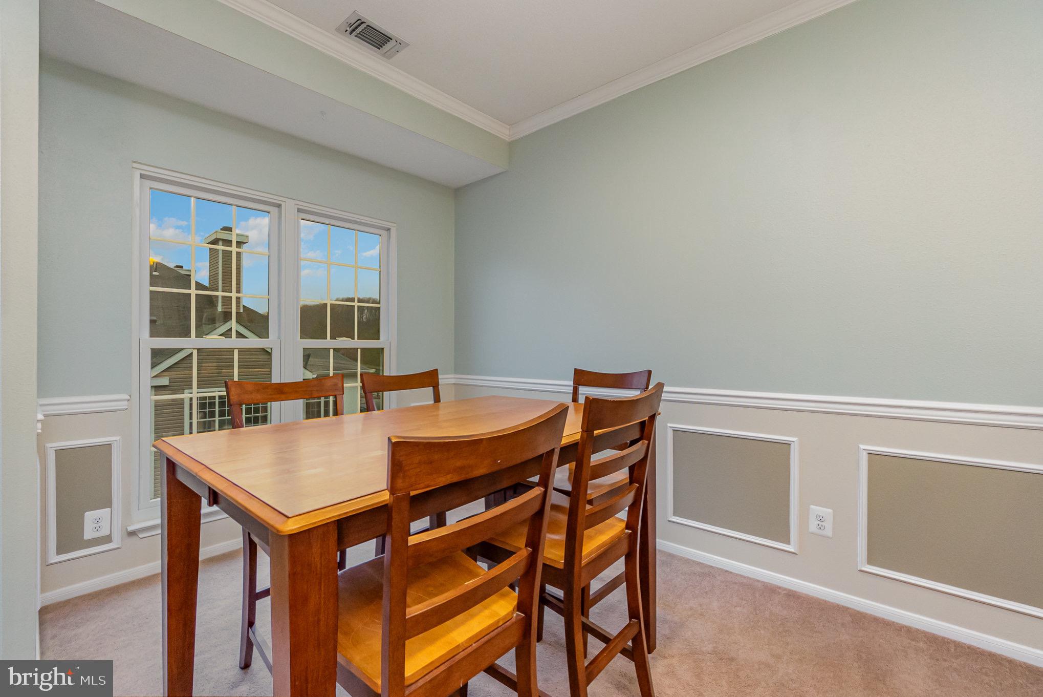 ENGLISH COUNTRY MANOR - Residential