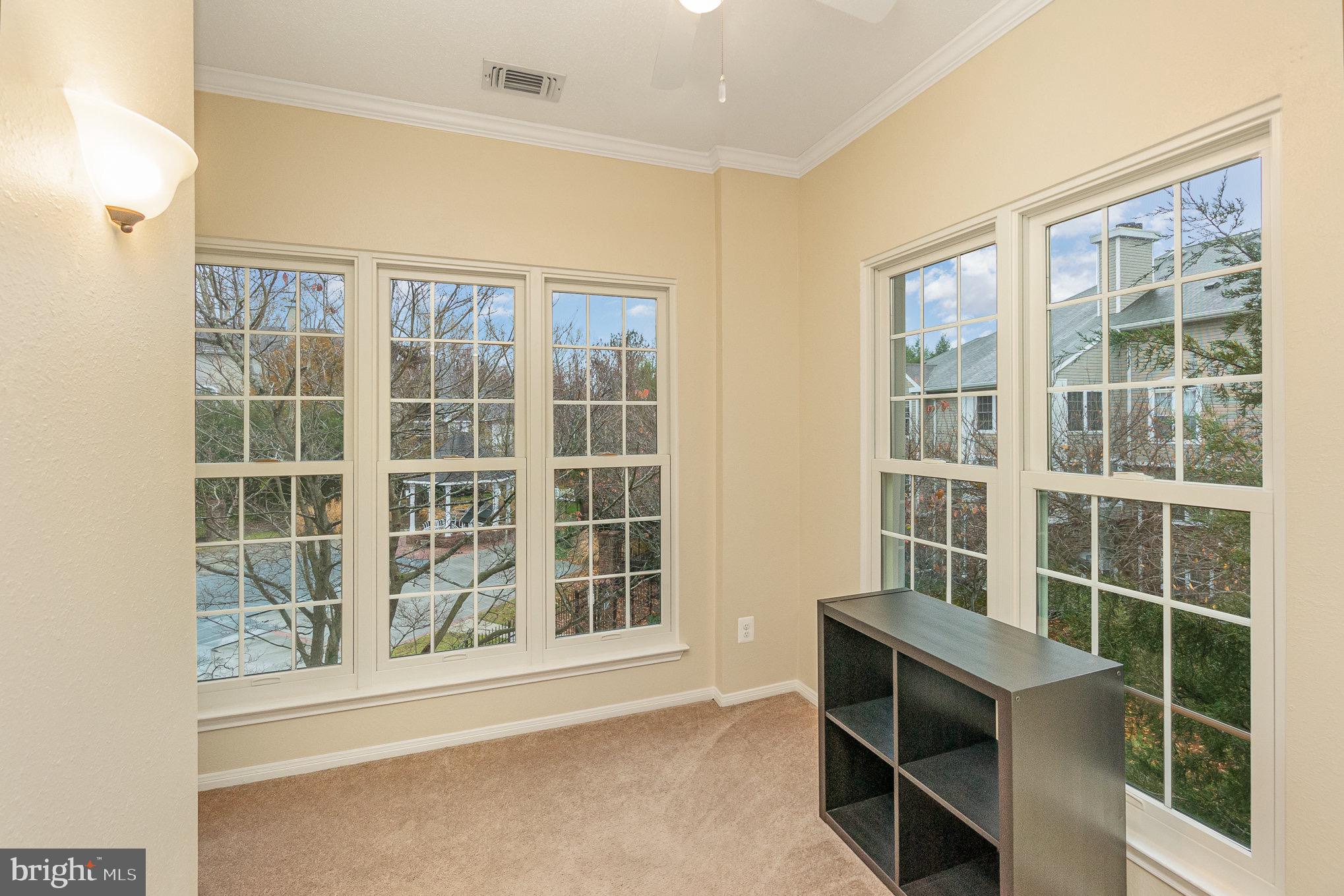 ENGLISH COUNTRY MANOR - Residential