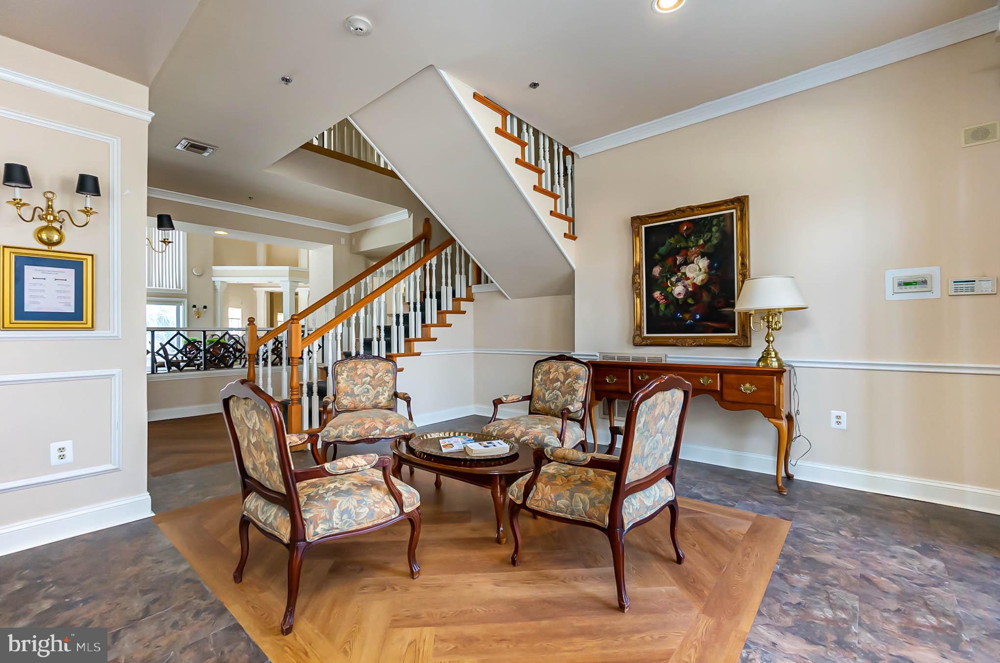 ENGLISH COUNTRY MANOR - Residential