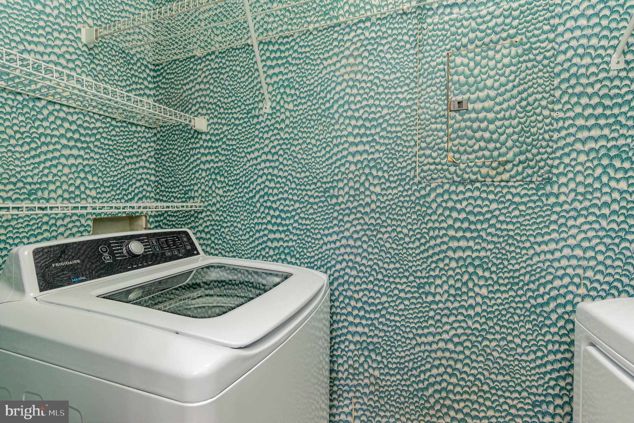 ENGLISH COUNTRY MANOR - Residential