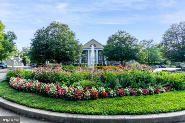 ENGLISH COUNTRY MANOR - Residential