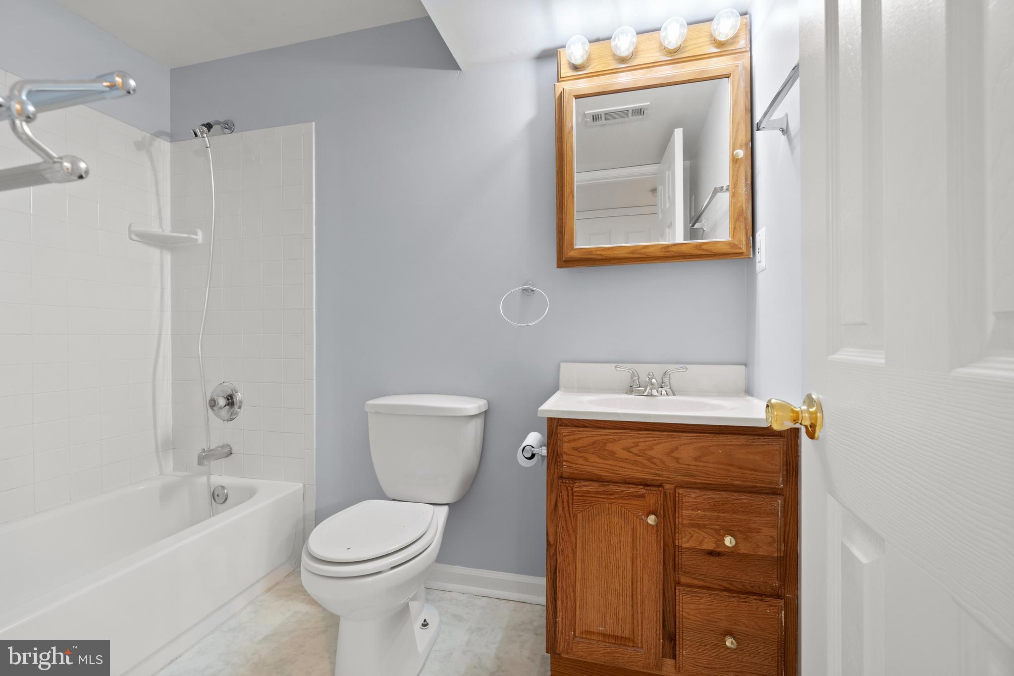 PELHAM'S CROSSING - Residential