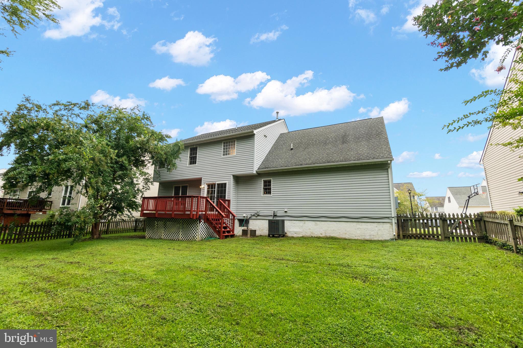 PELHAM'S CROSSING - Residential