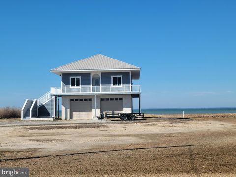 Homes For Sale - 1826 Hoopersville Rd<br/> FISHING CREEK, MD 21634