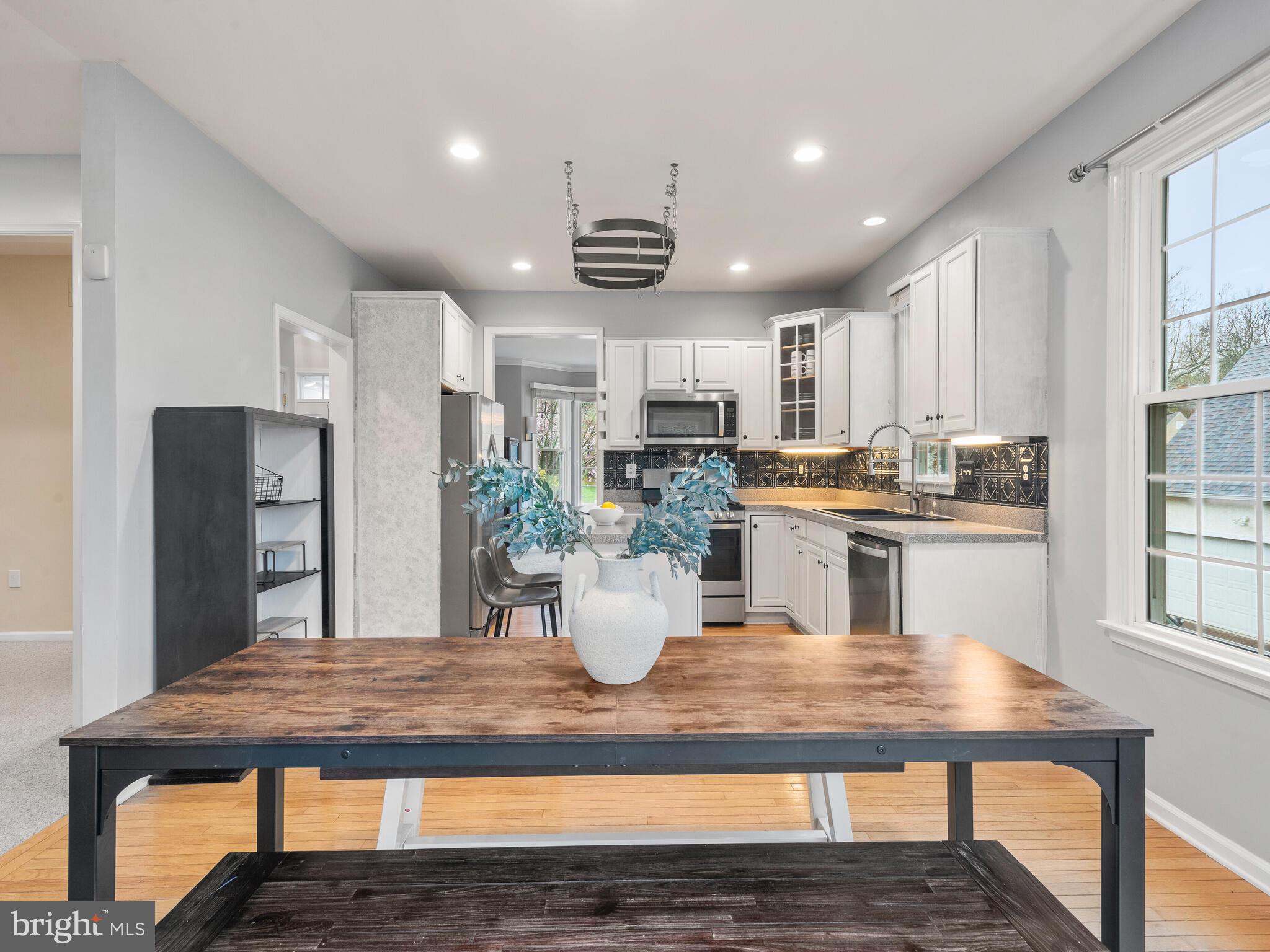 IDLEWILDE - Residential