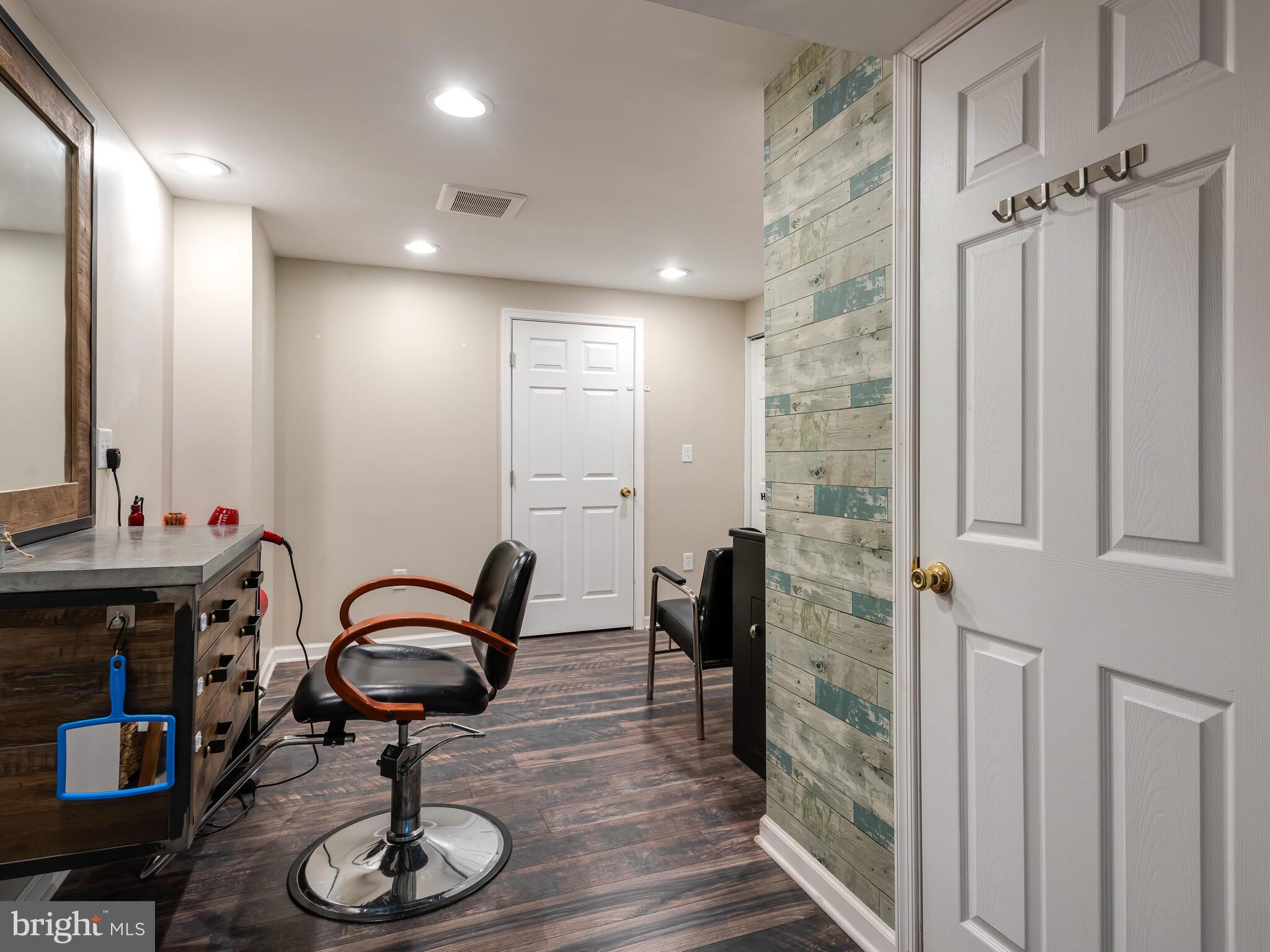 IDLEWILDE - Residential