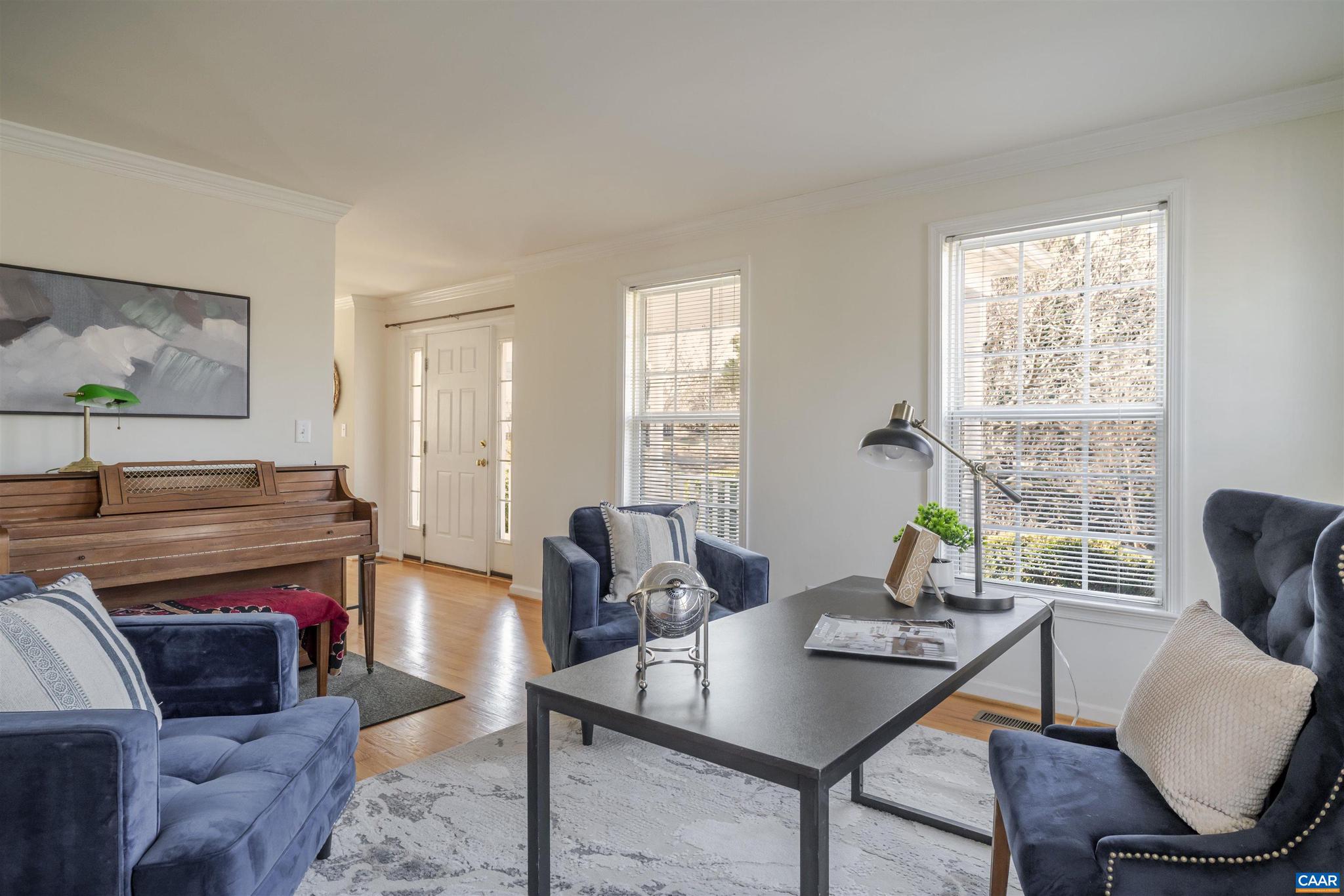 1051 OLD FOX TRAIL LN