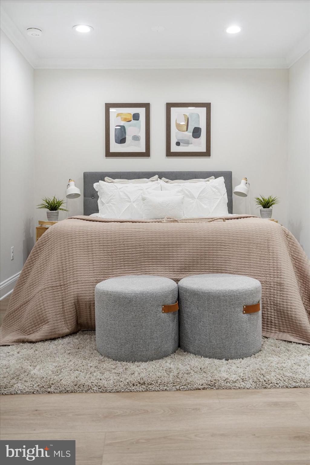 WILLOW SPRING PARK - Residential