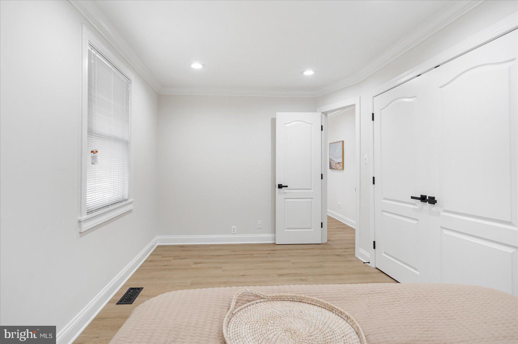 WILLOW SPRING PARK - Residential