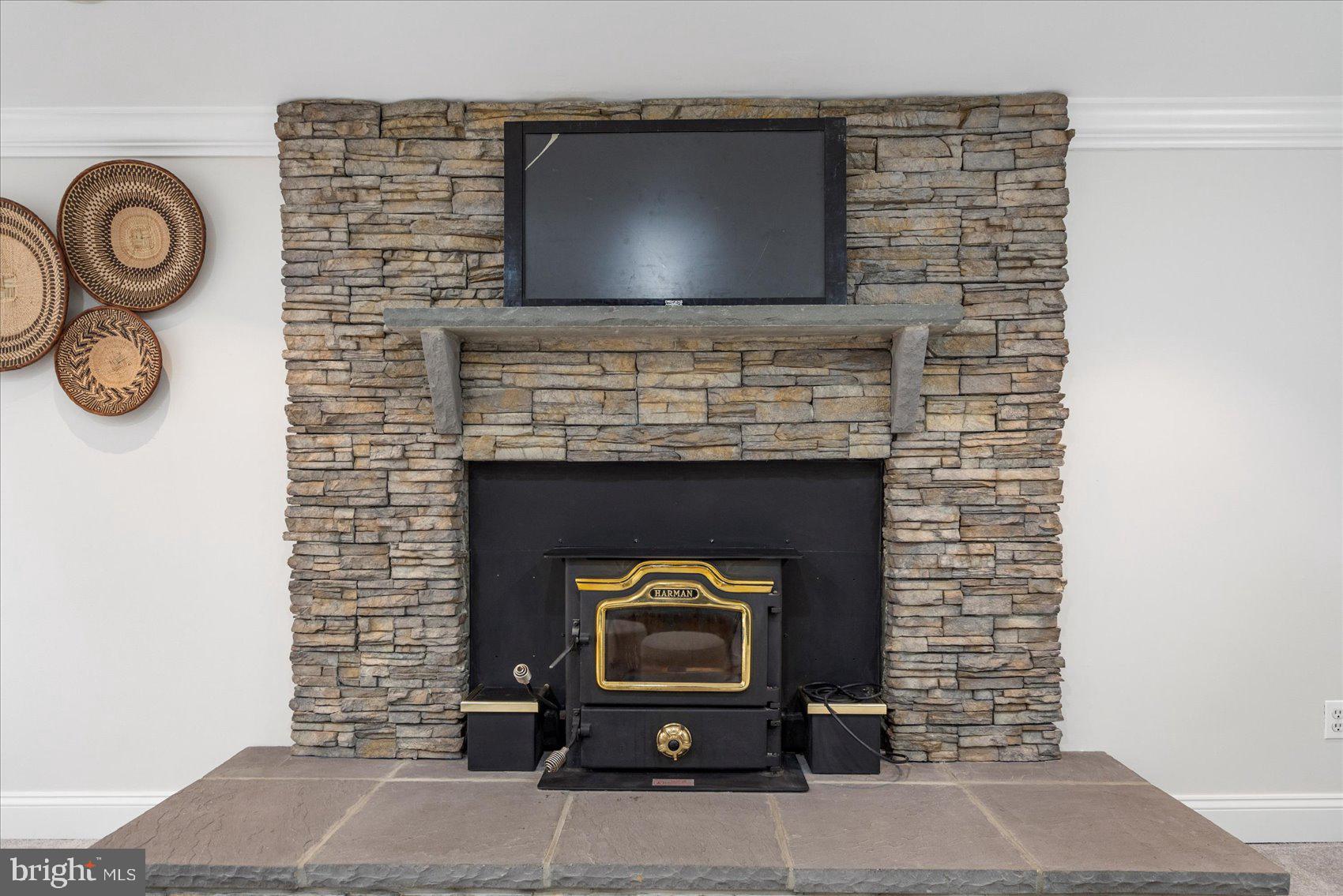 WILLOW SPRING PARK - Residential