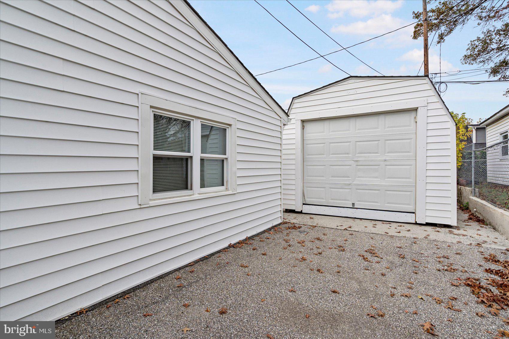 WILLOW SPRING PARK - Residential