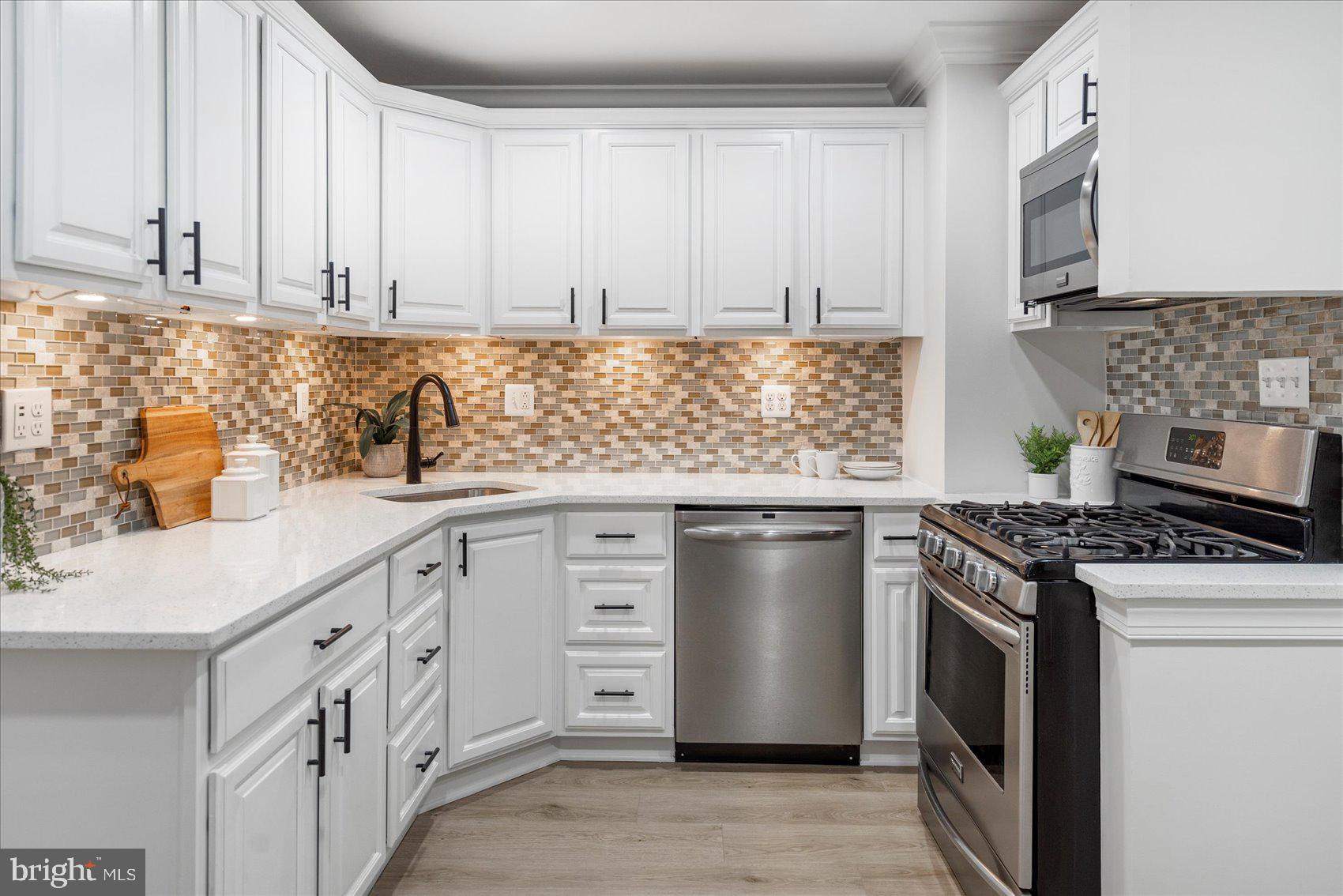 WILLOW SPRING PARK - Residential