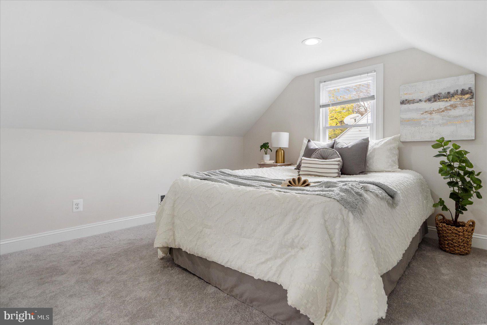 WILLOW SPRING PARK - Residential