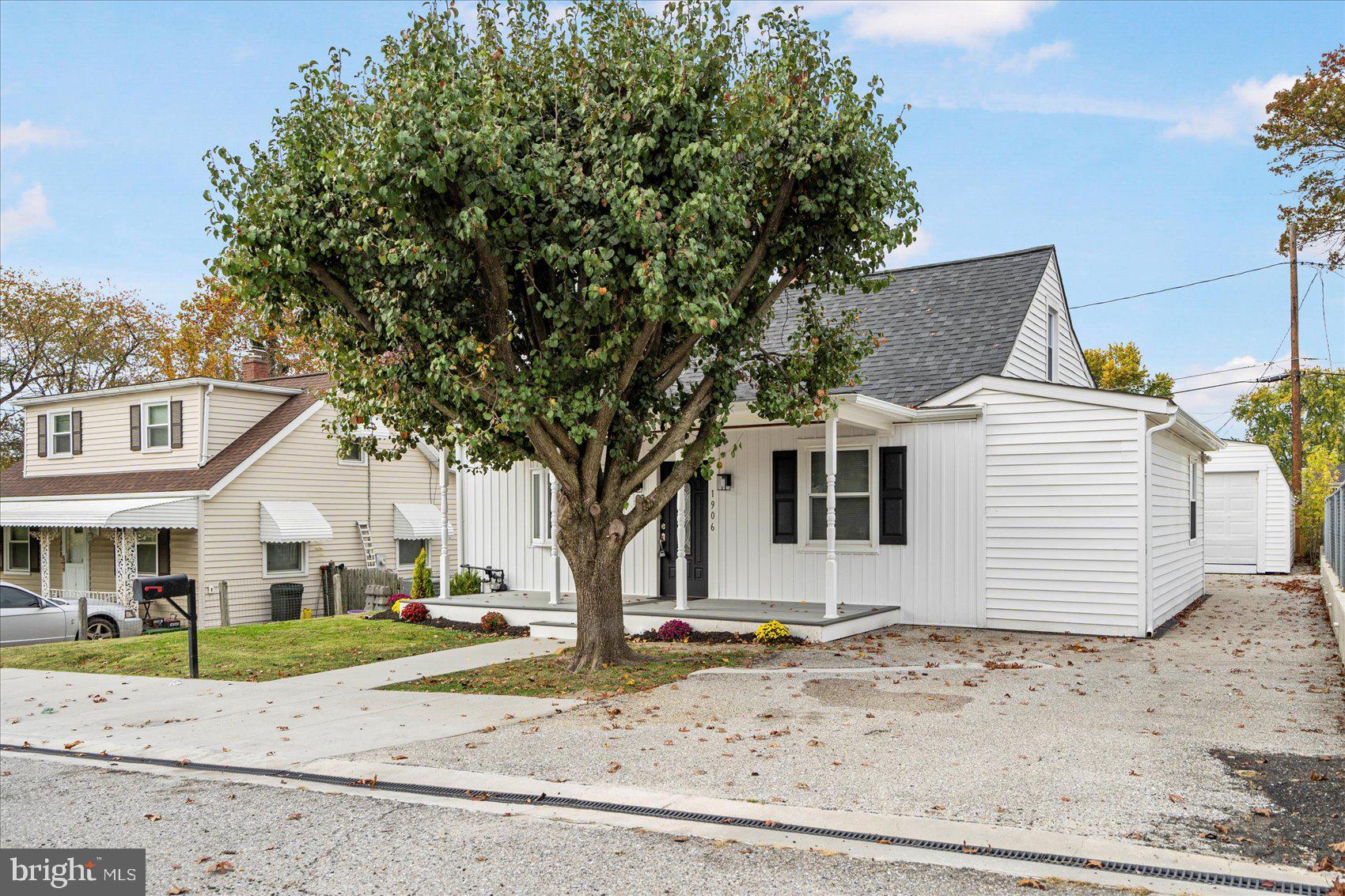 WILLOW SPRING PARK - Residential