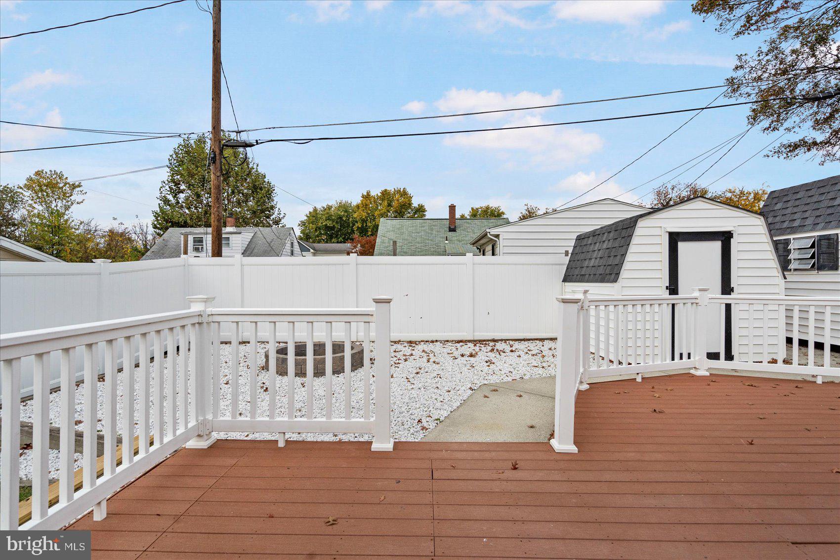 WILLOW SPRING PARK - Residential