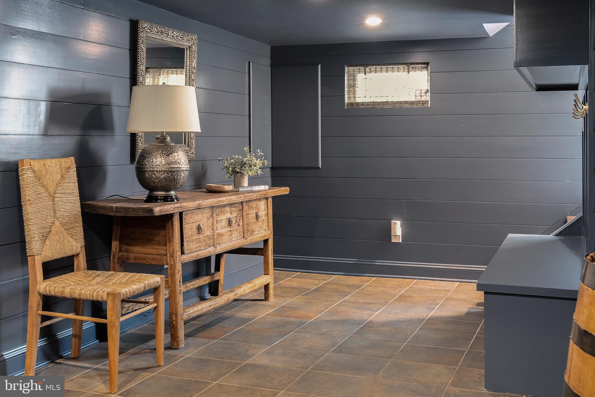 MURRAY HILL - Residential