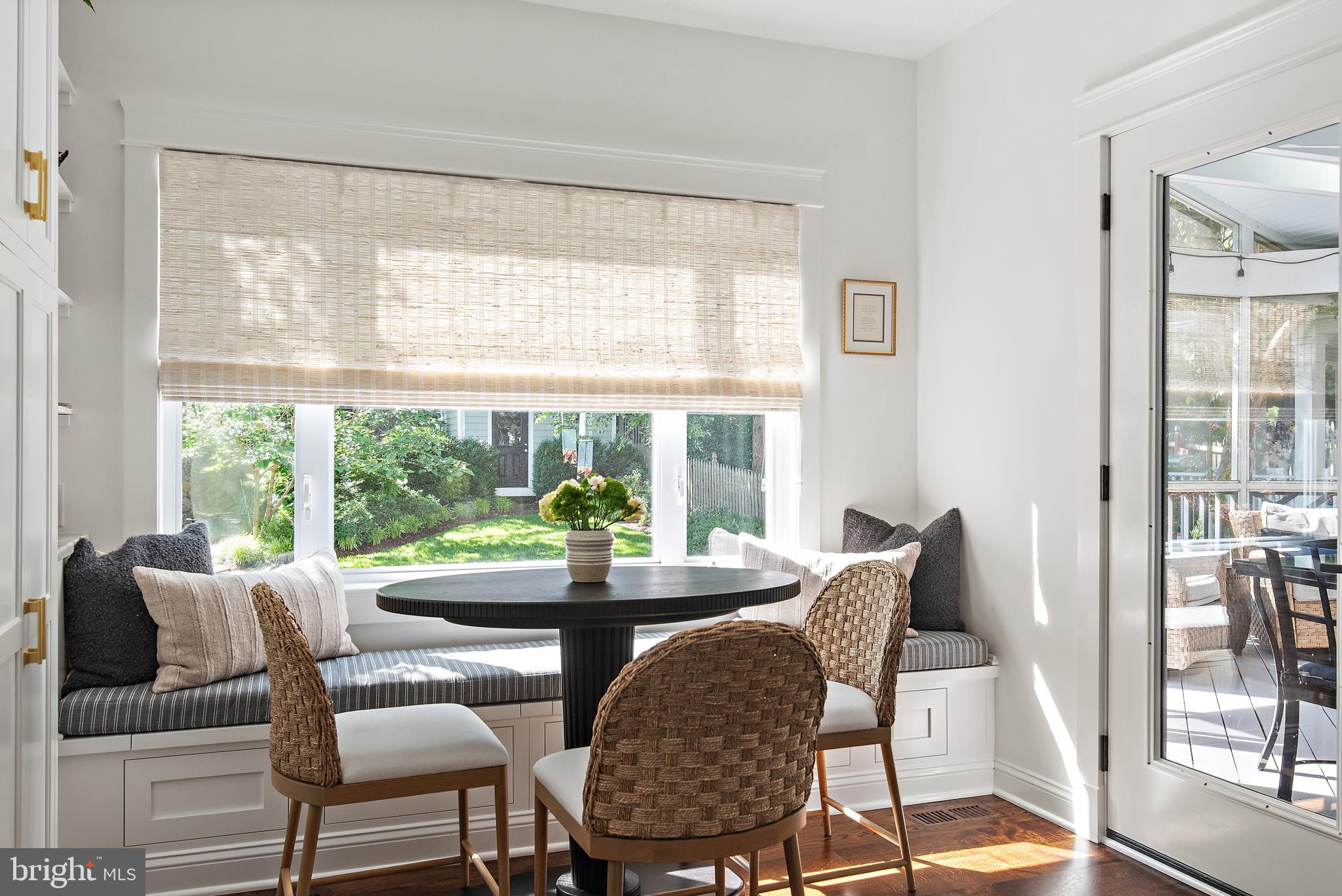 MURRAY HILL - Residential