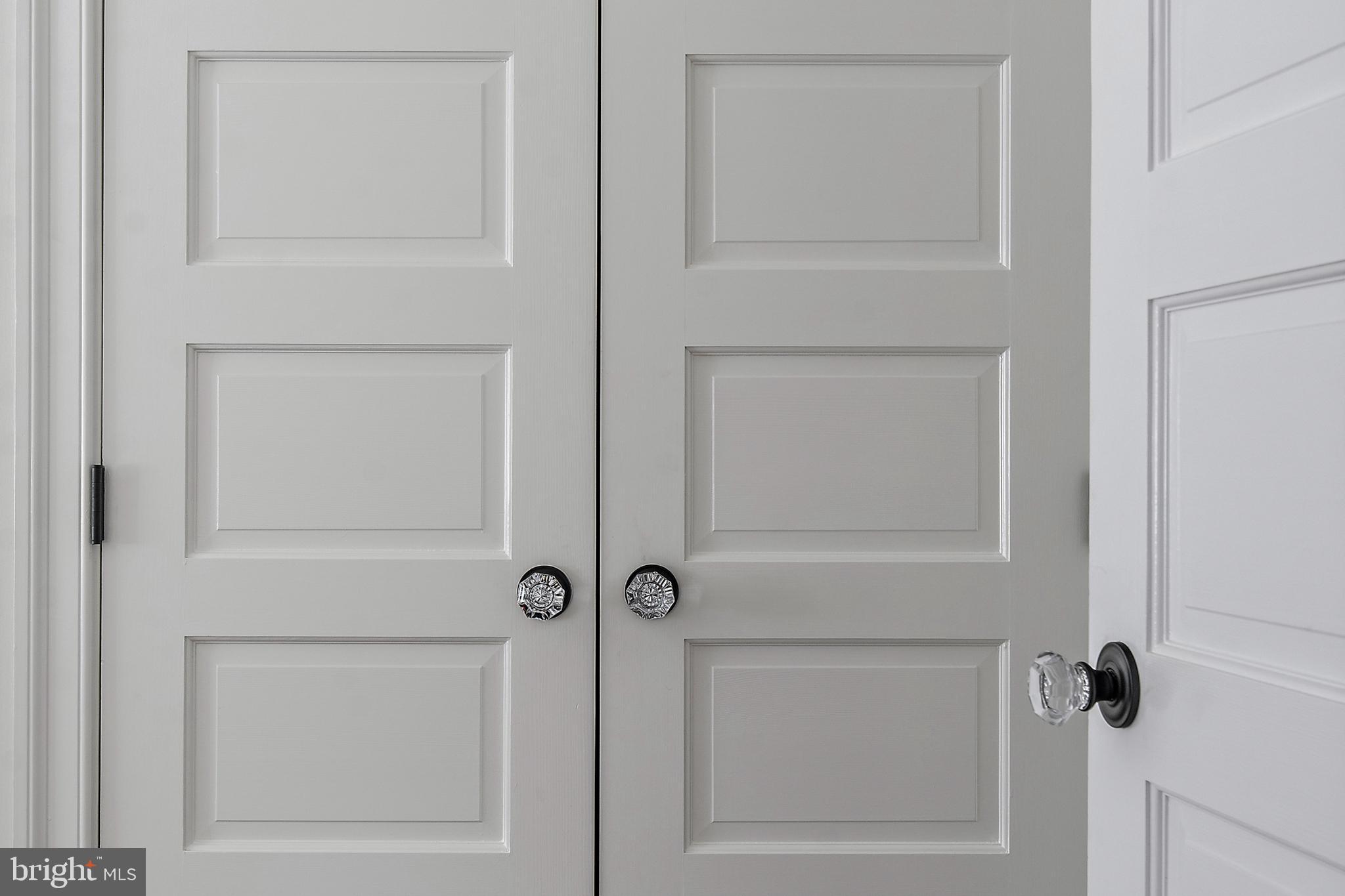 MURRAY HILL - Residential