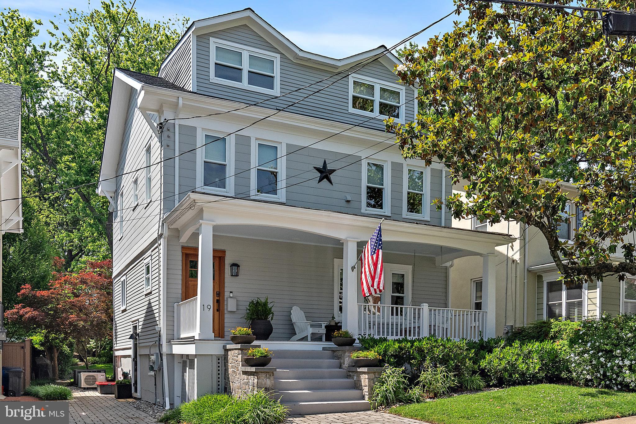 MURRAY HILL - Residential