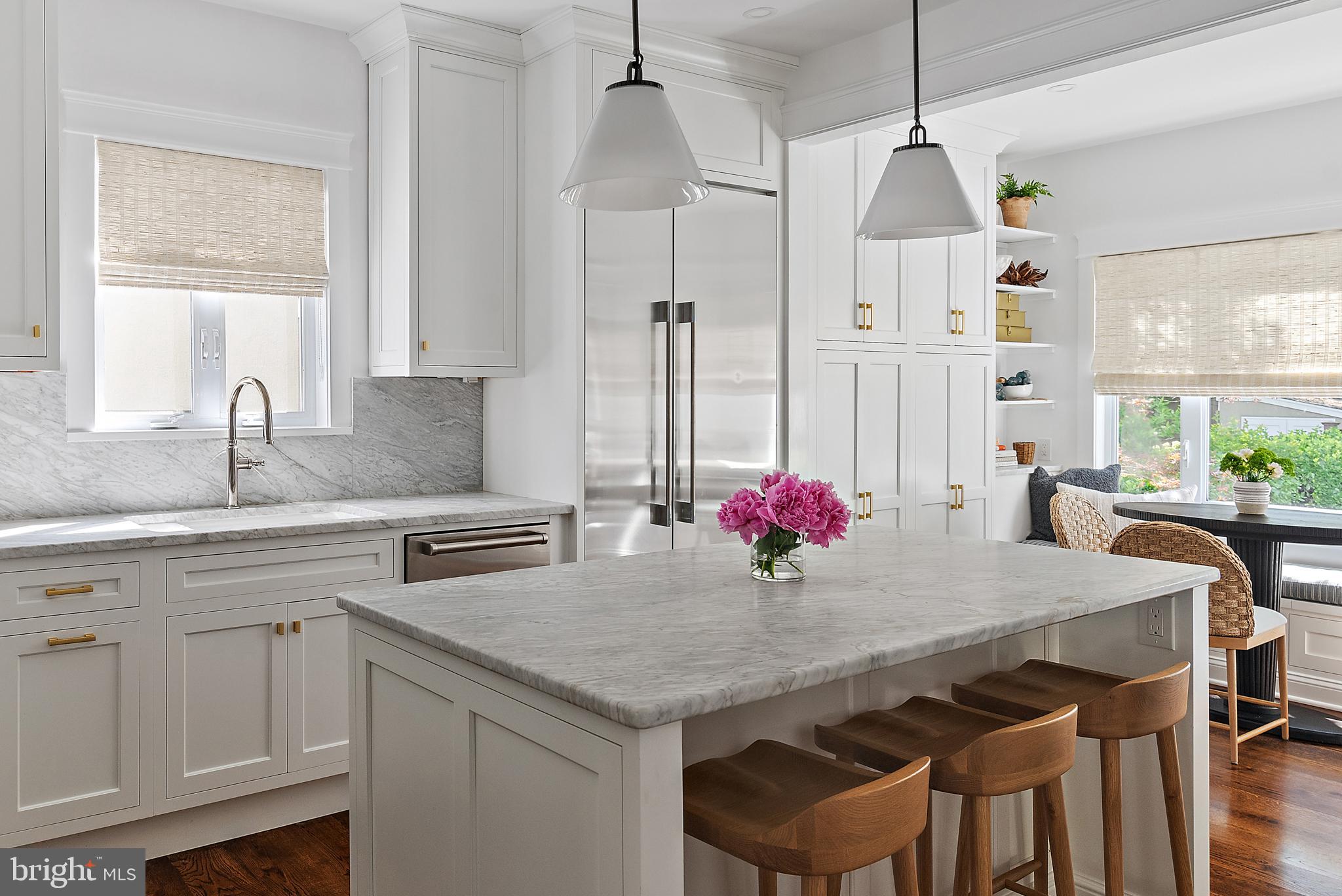 MURRAY HILL - Residential