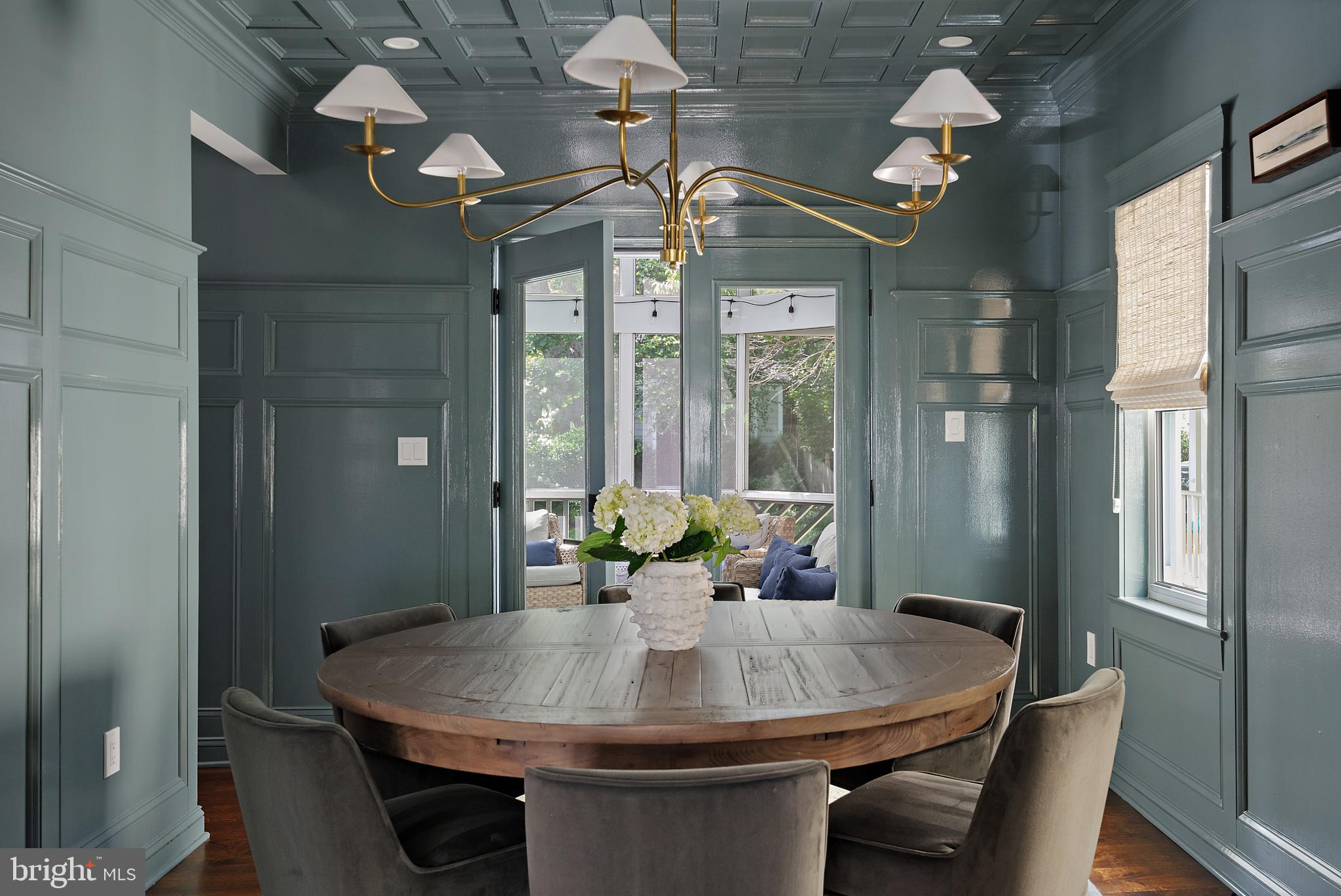 MURRAY HILL - Residential