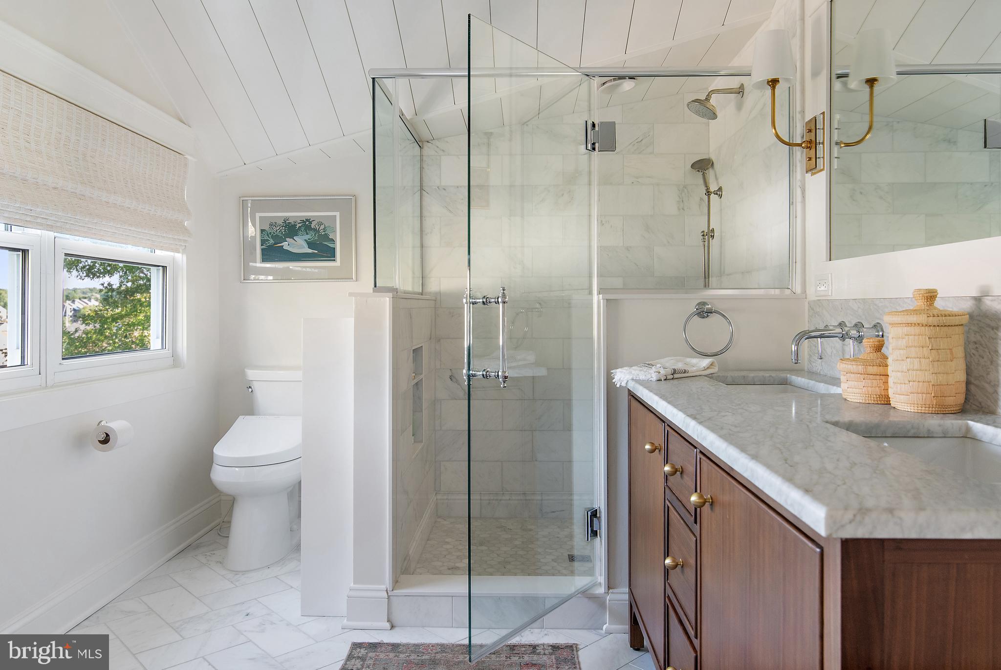 MURRAY HILL - Residential