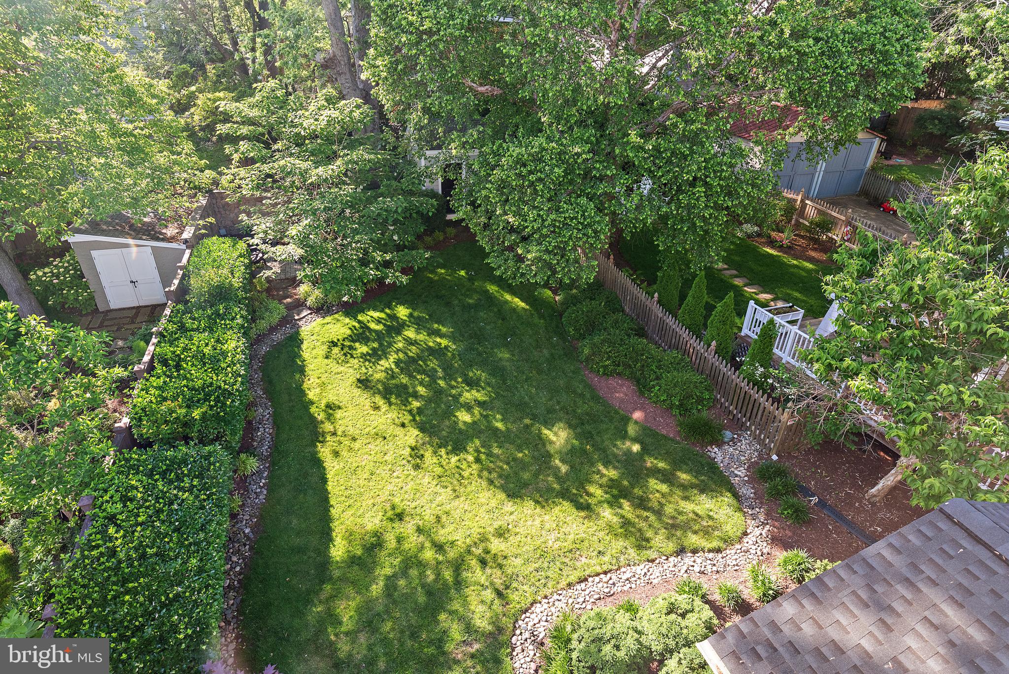 MURRAY HILL - Residential