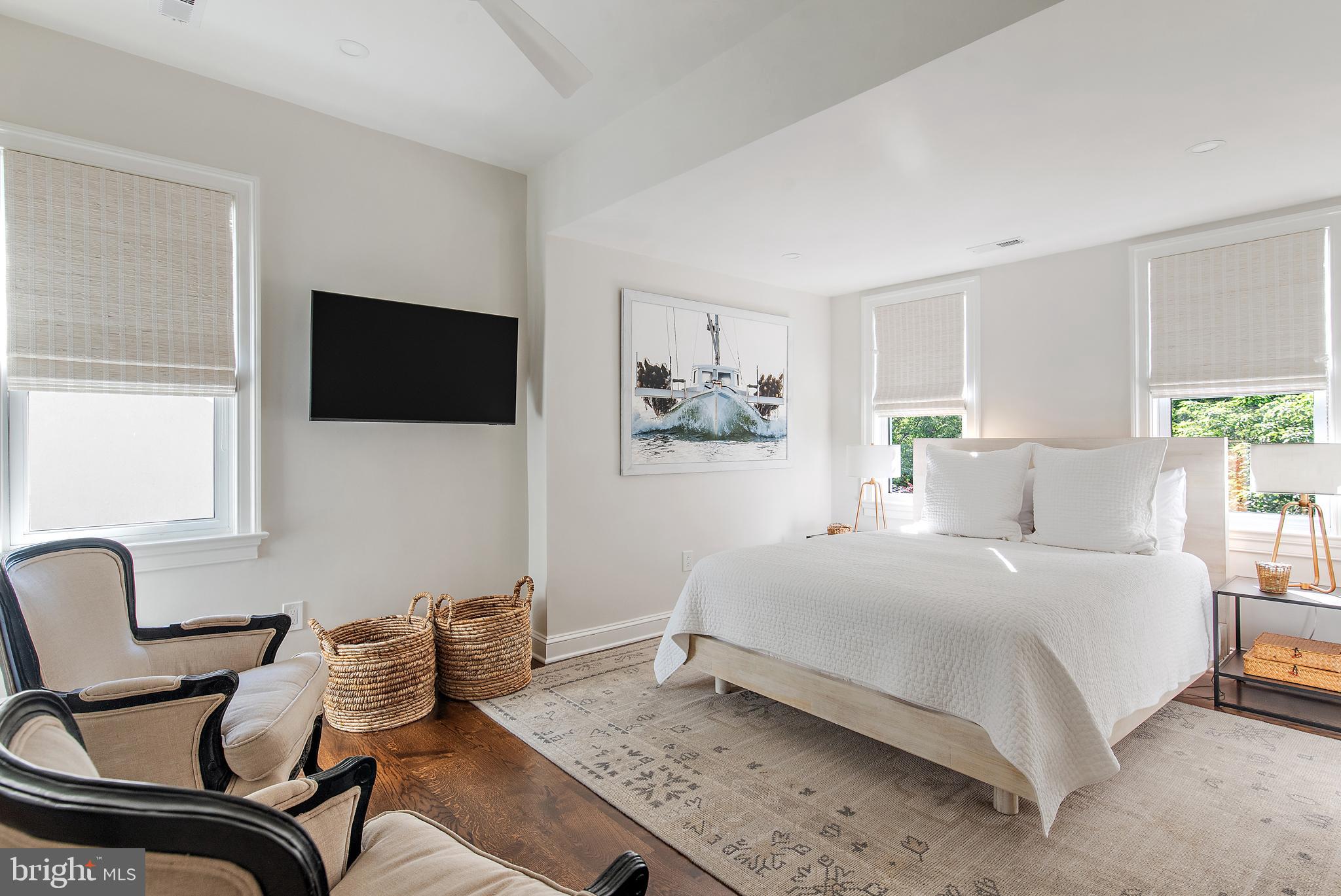 MURRAY HILL - Residential