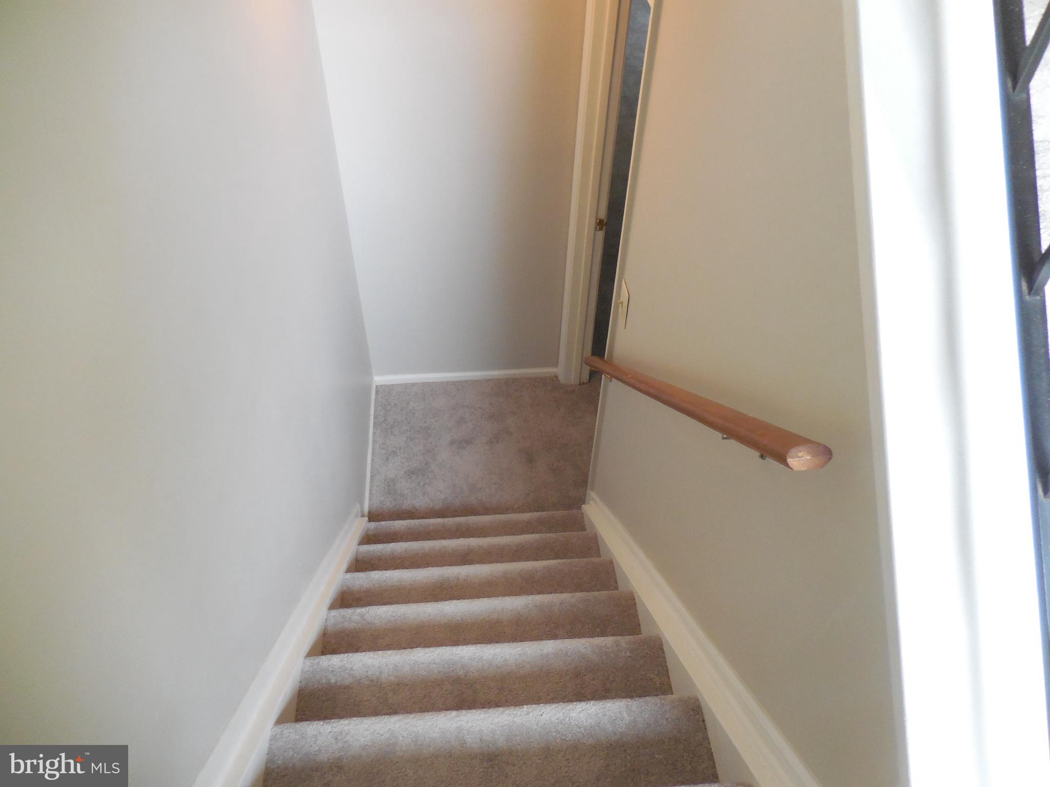 HINES ESTATES - Residential Lease