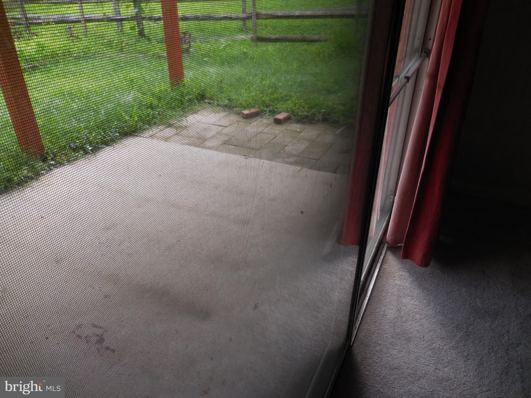 HINES ESTATES - Residential Lease